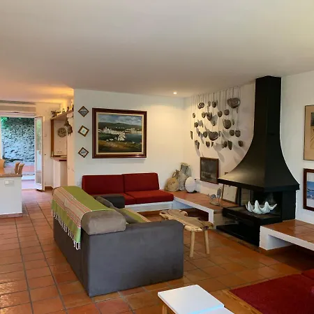 Ramon Casa Con Garaje Carretera De Port-lligat N 70 بيت للعطل *