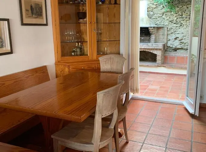 Ramon Casa Con Garaje Carretera De Port-lligat N 70 בית נופש *